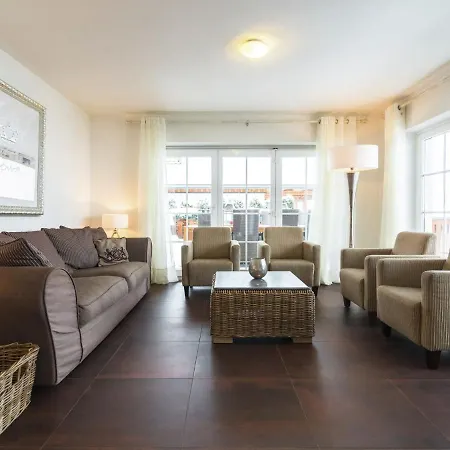 Luxurious Chalet With Sauna In Mauterndorf 마우어테른도르프
